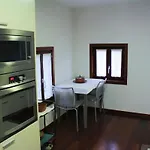 펜션 Cosy With Private Pool And Mountain View *