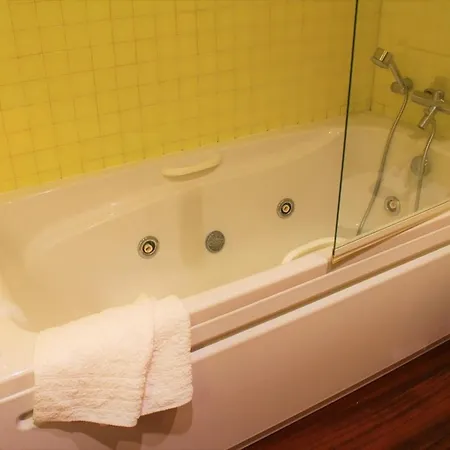 Semesterbostad Cosy With Private Pool And Mountain View Póvoa de Lanhoso