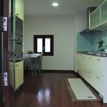 Cosy With Private Pool And Mountain View Póvoa de Lanhoso