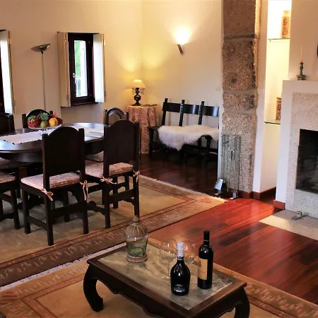Semesterbostad Cosy With Private Pool And Mountain View Póvoa de Lanhoso