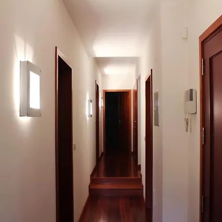 Semesterbostad Cosy With Private Pool And Mountain View