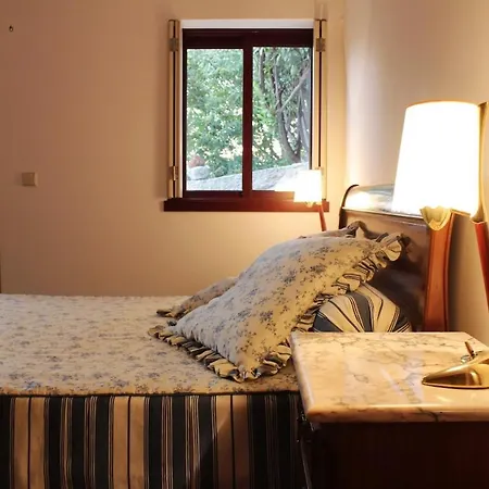 Cosy With Private Pool And Mountain View