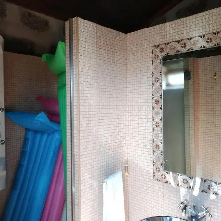 Cosy With Private Pool And Mountain View Semesterbostad