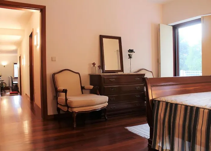 Cosy With Private Pool And Mountain View *