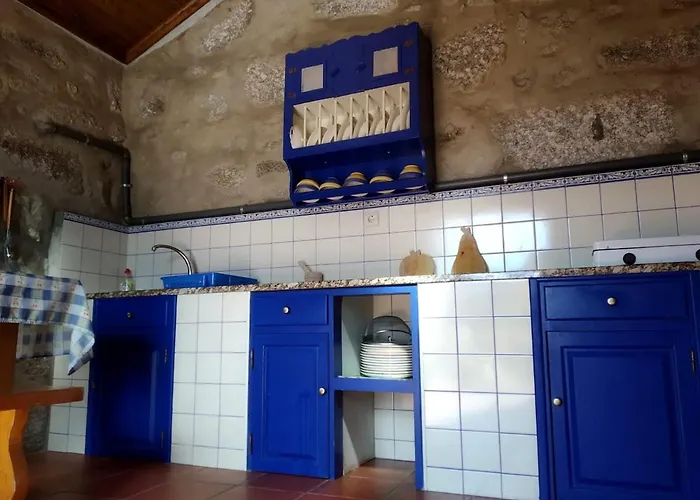 펜션 Cosy With Private Pool And Mountain View *